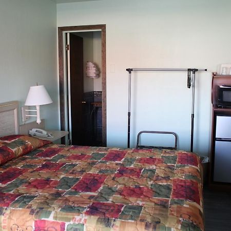 Wild Chinook Inn Голд-Бич Экстерьер фото