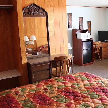 Wild Chinook Inn Голд-Бич Экстерьер фото